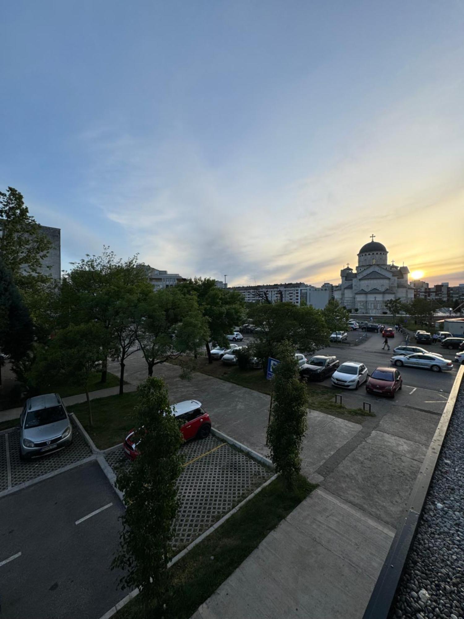 Eleven Apartment Podgorica Luaran gambar